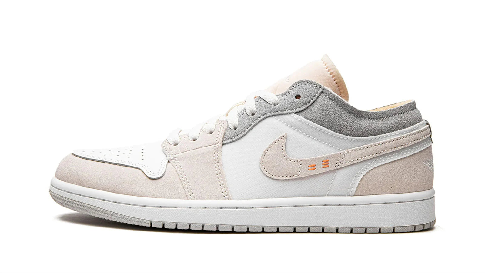 Air Jordan 1 Low UNC