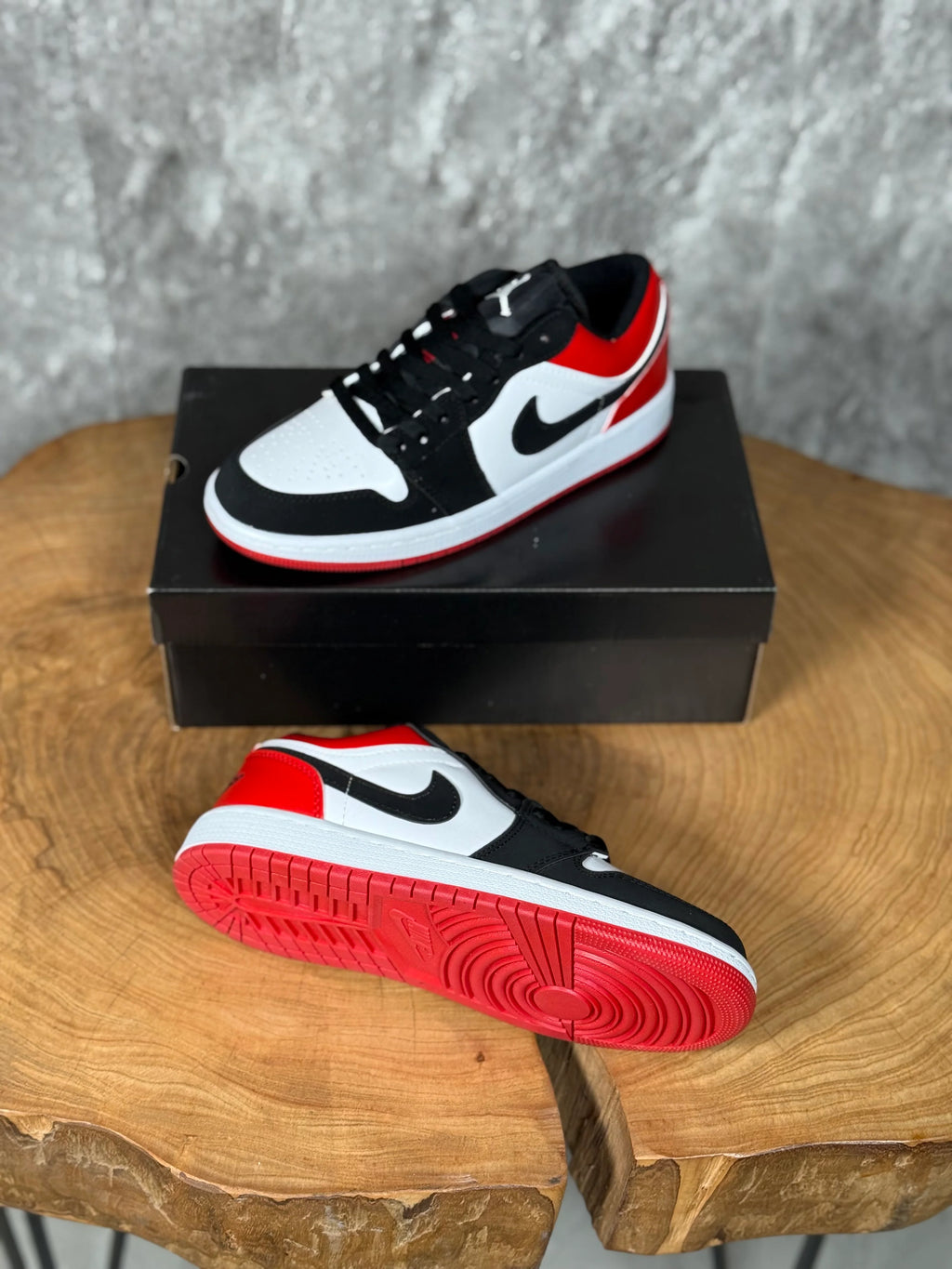 NIKE JORDON MODEL