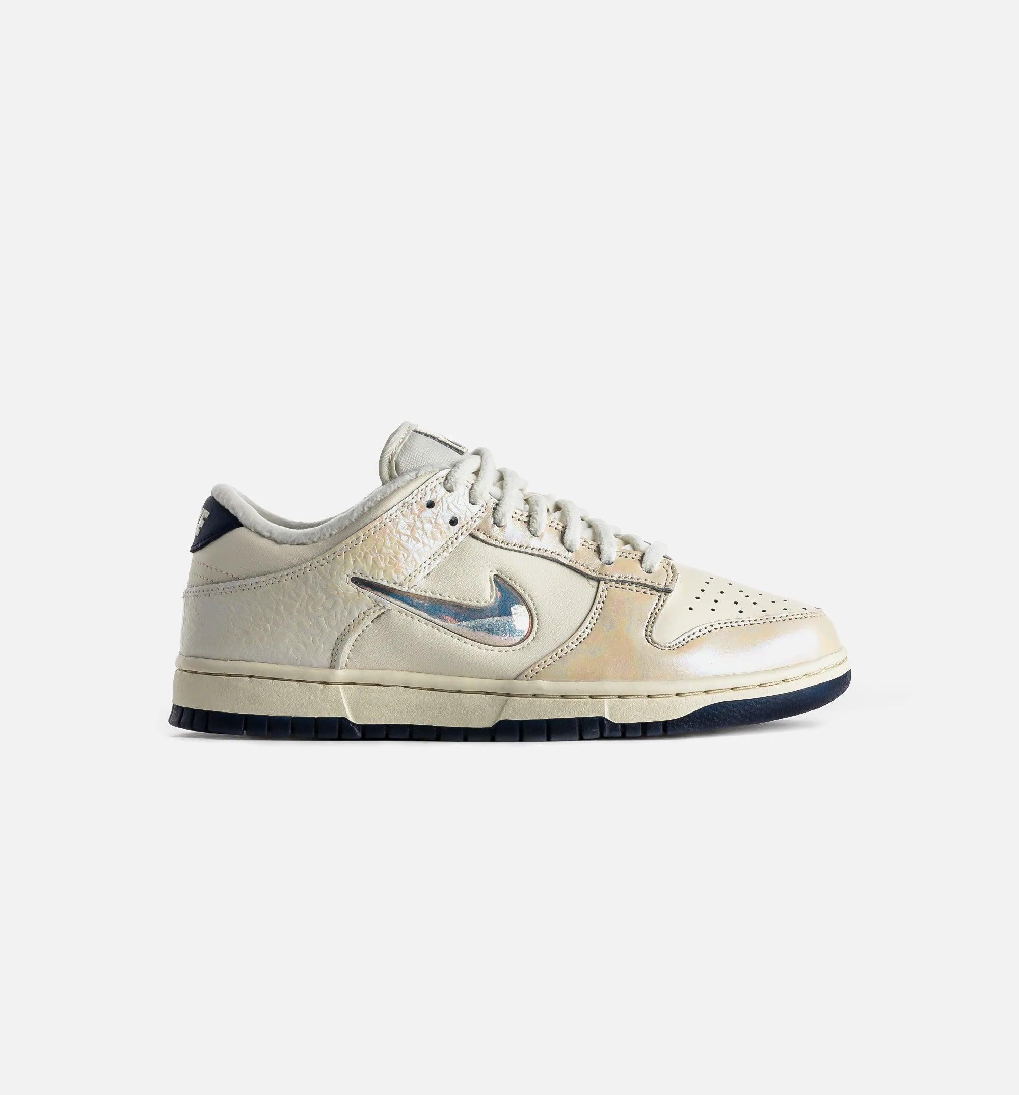 Dunk Low Metallic Jewel Swoosh Womens Lifestyle Shoe Soft Pearl Midnight Navy Midnight Navy Multi Color