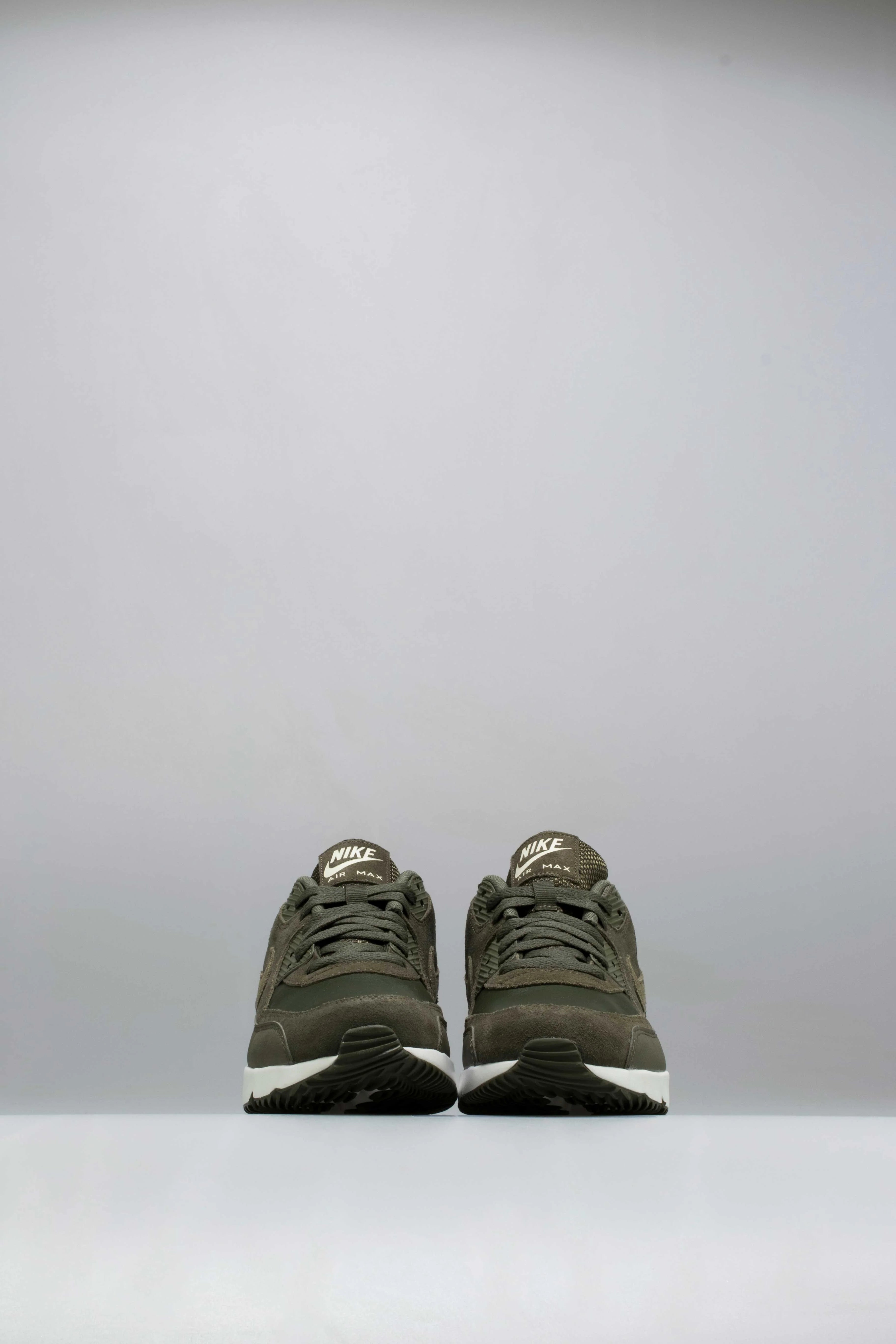 Air Max 90 Ultra 20 Ltr Mens Shoe Khaki Olive White