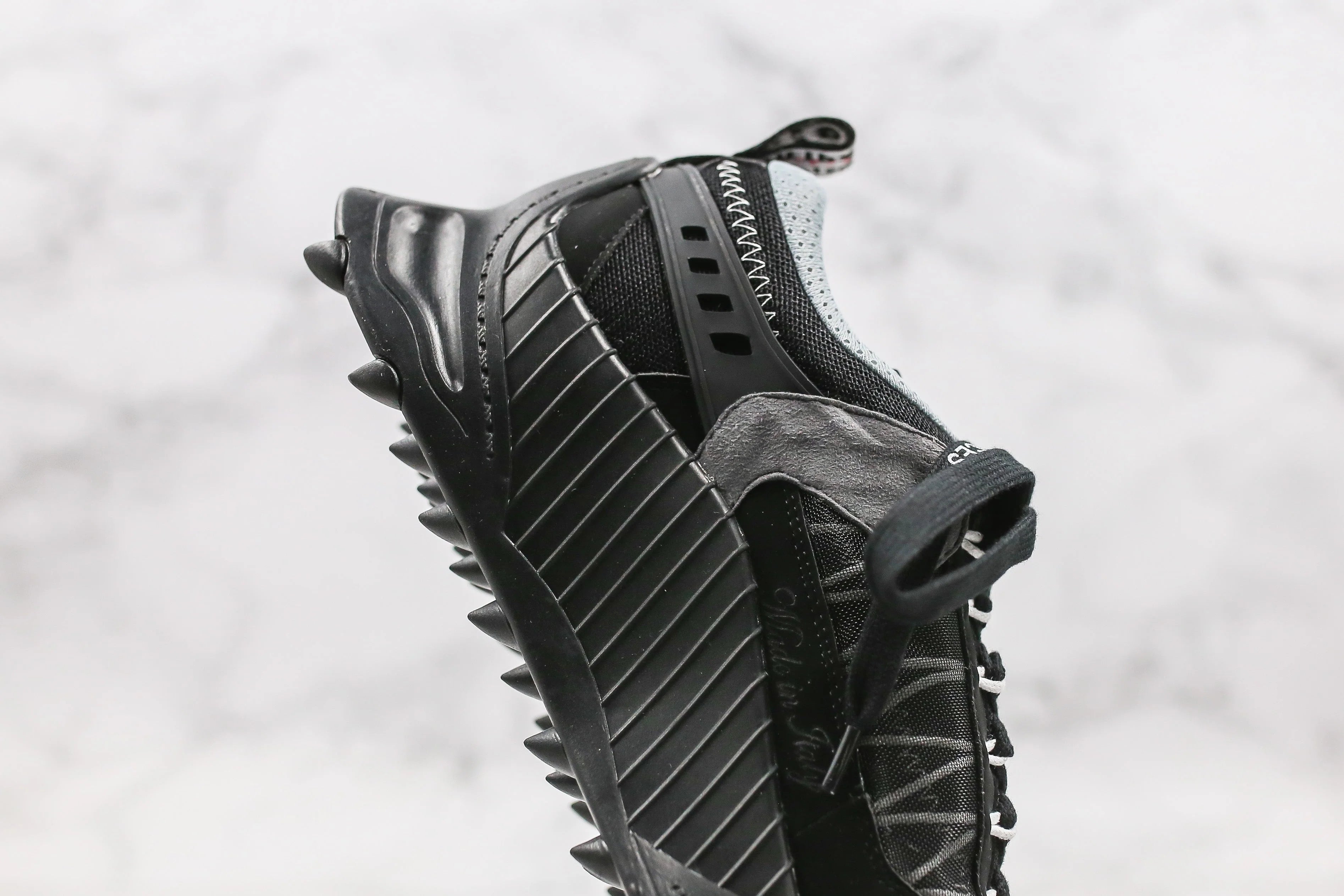 Off White Odsy 1000 Black SS20