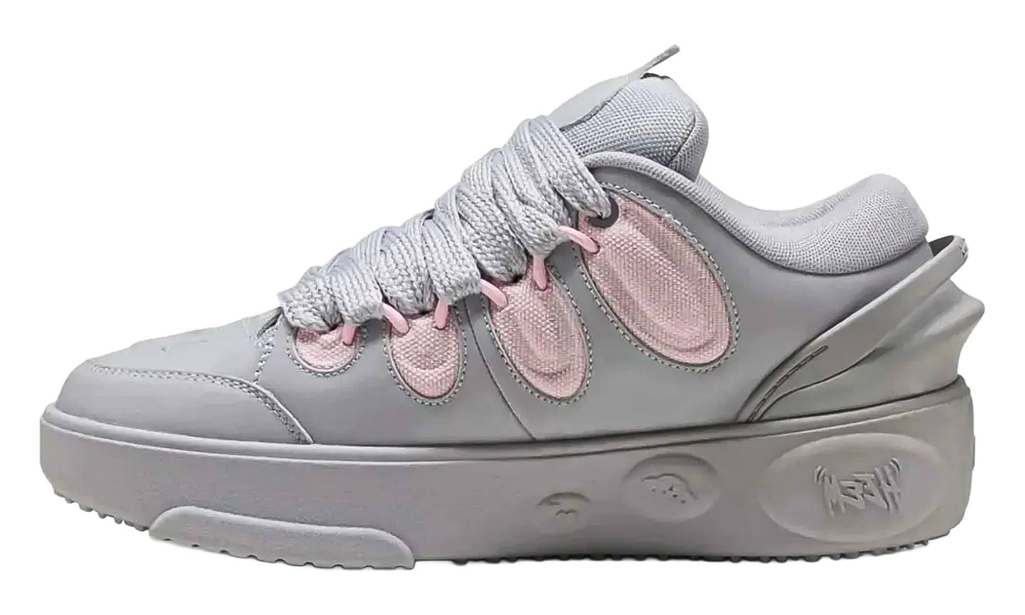 LaMelo Ball LaFrancé Amour "Wolf" 313080 01