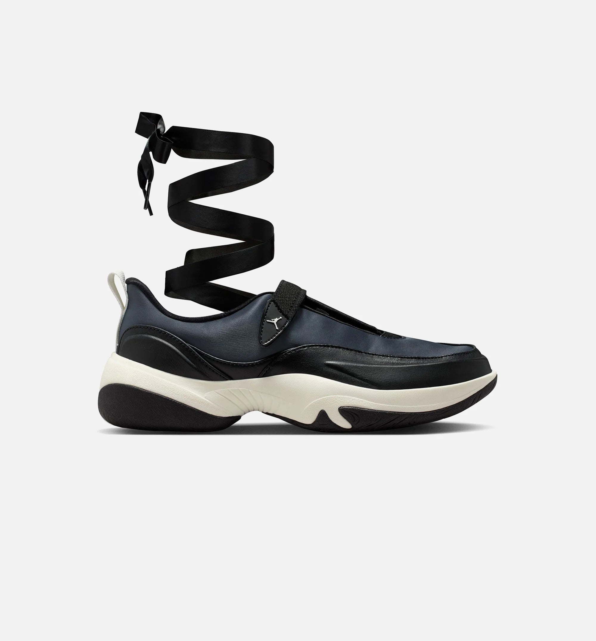 Air Jordan Pointe Womens Lifestyle Shoe Black Sail