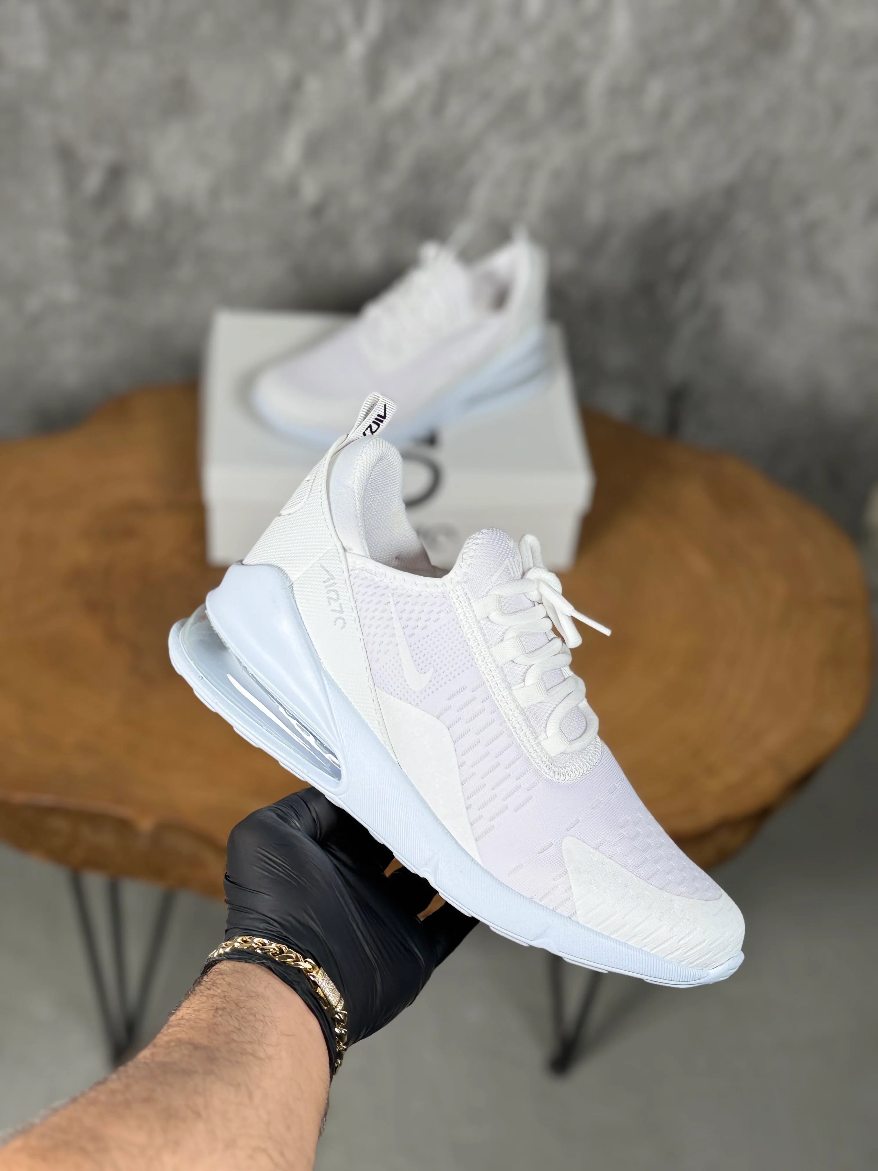 NIKE 270 MODELİ