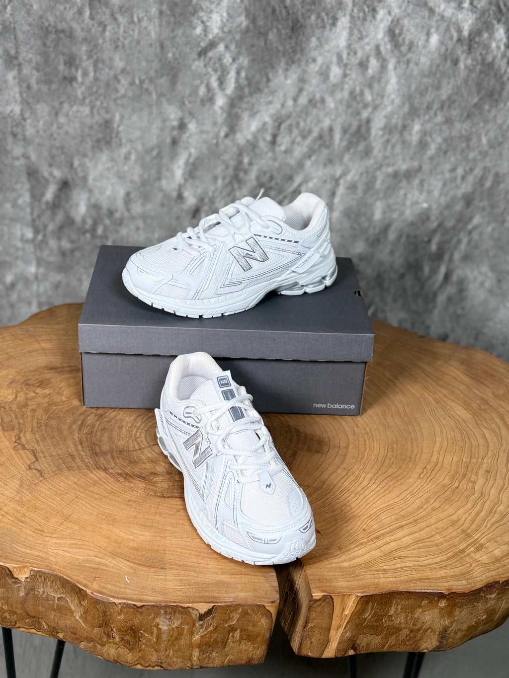 NEW BALANCE 1906 MODELİ