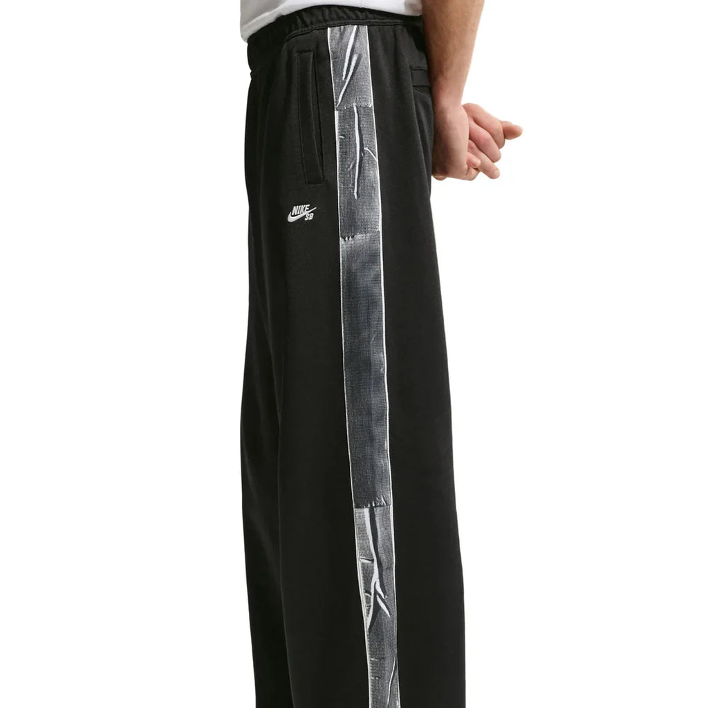 Nike SB Track jacket and Track Pants Set