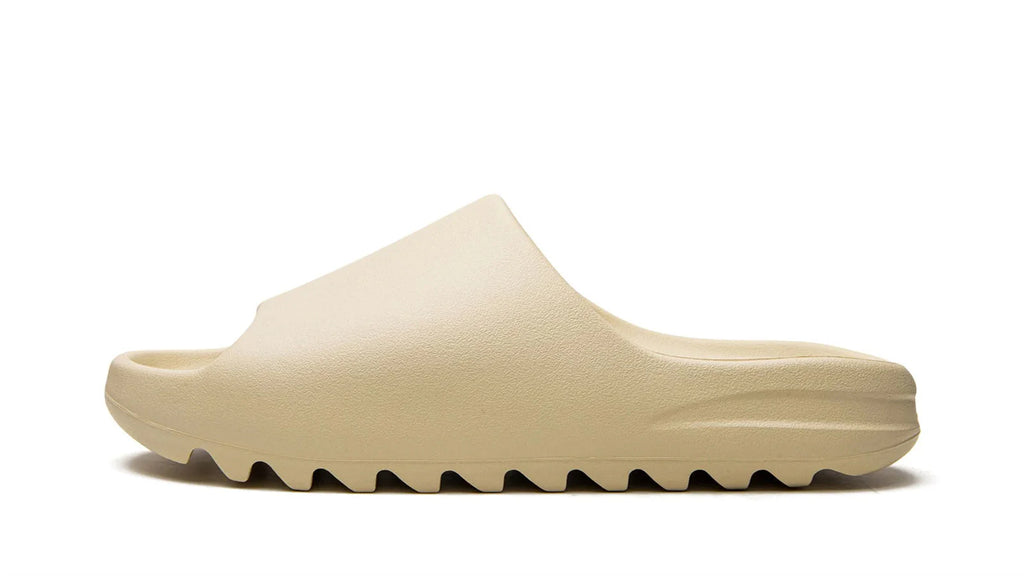 YEEZY SLIDE Pure
