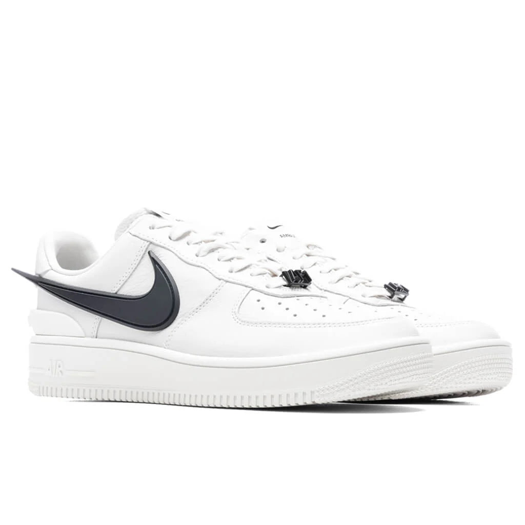 Air Force 1 Low x Phantom Black Black