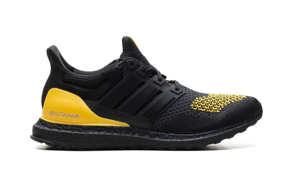 Ultra Boost 1.0 "Black Spark" JQ2273