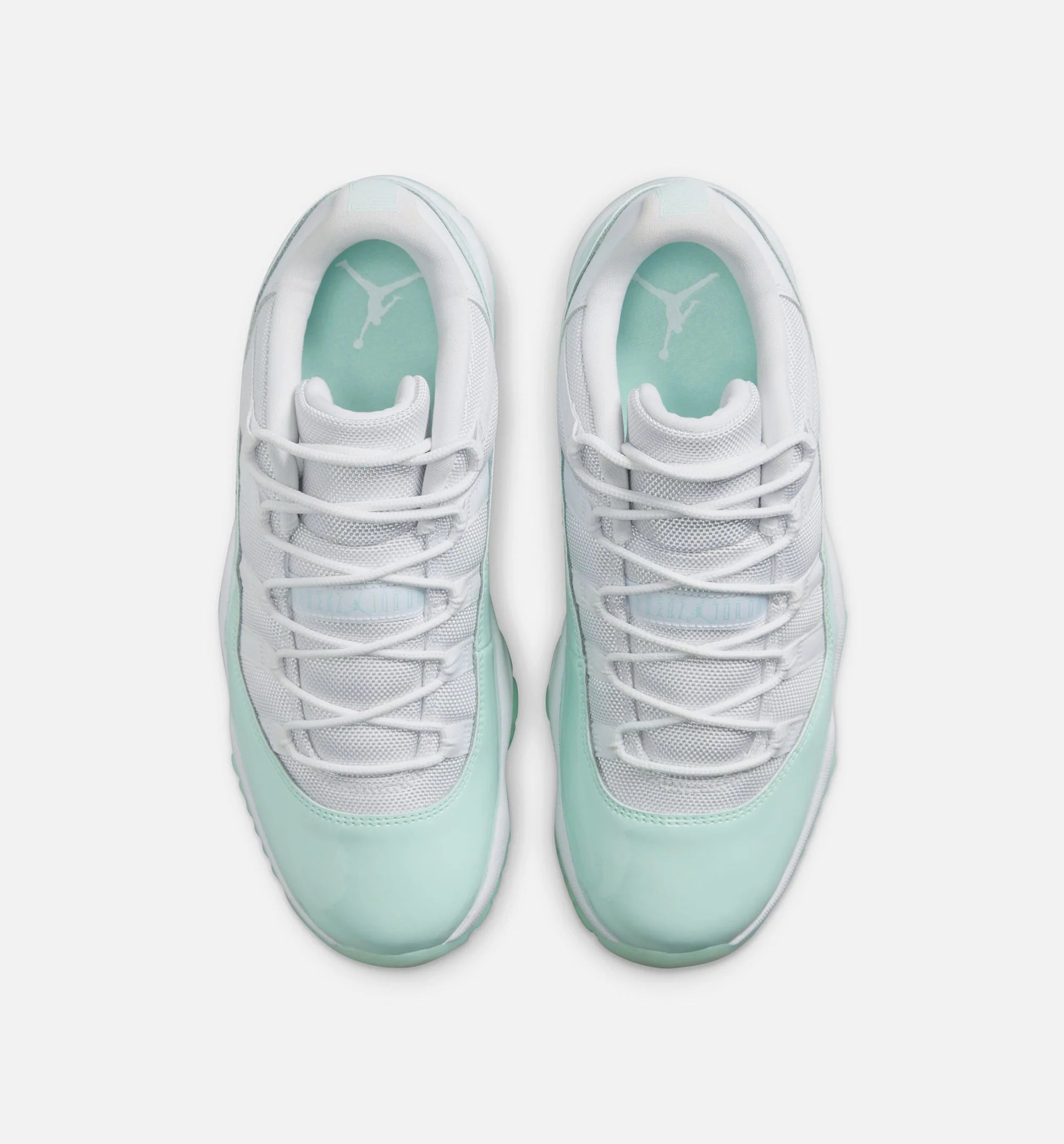 Air Jordan 11 Retro Low Igloo Womens Lifestyle Shoe White Igloo