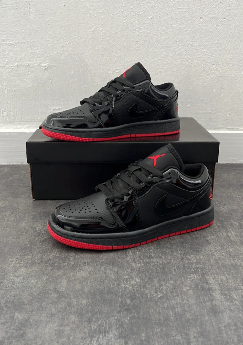 NIKE JORDON
