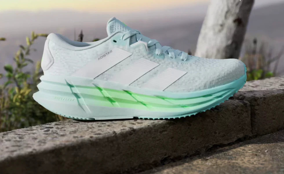 Womens Adidas Adistar 4