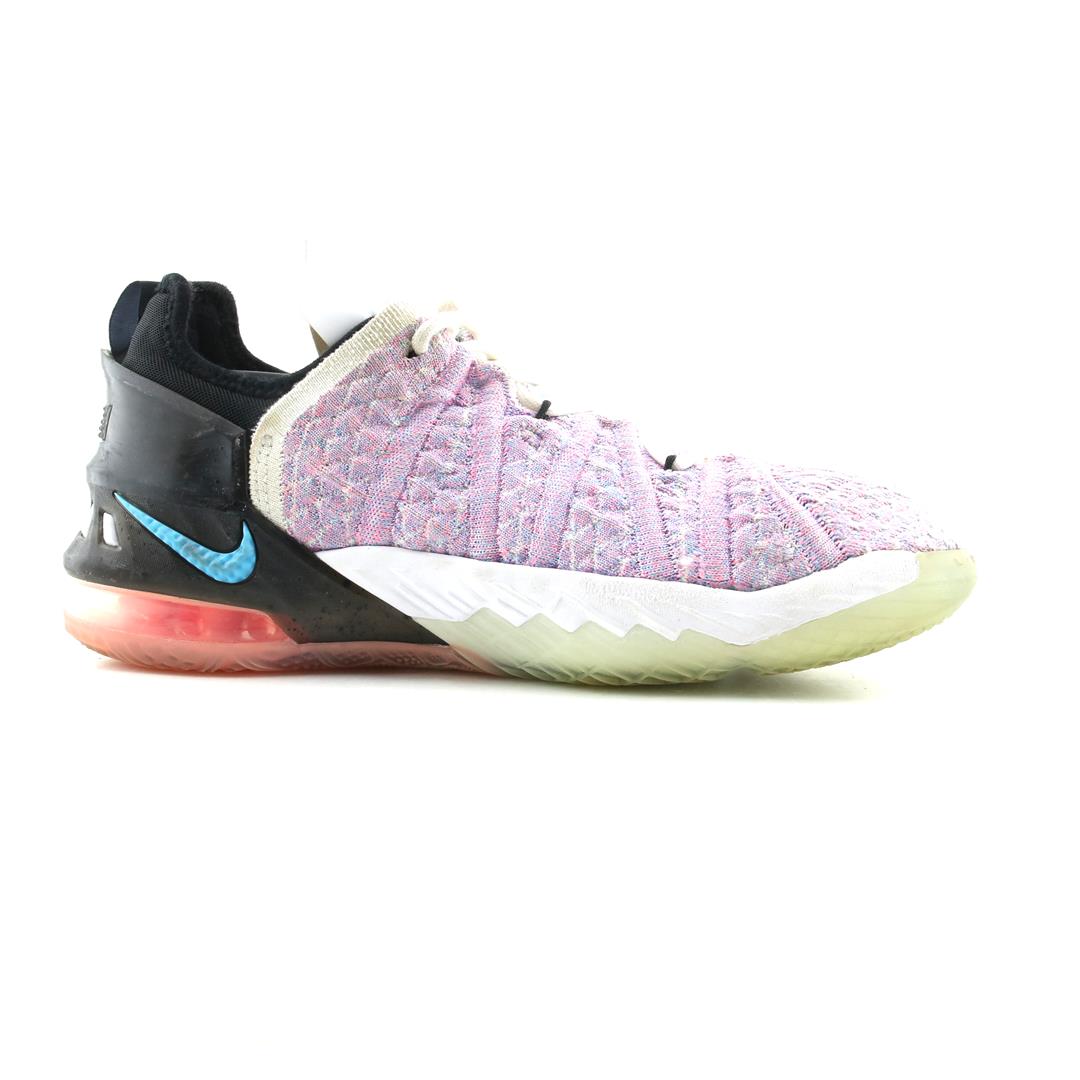LEBRON XVIII 18