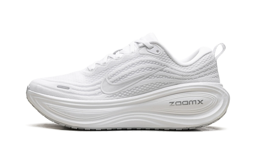 Vomero Plus WMNS"Triple White" HV8154 102