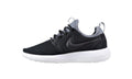 Roshe Two SE WMNS"Black/Black/Cool Grey/White" 881188 001