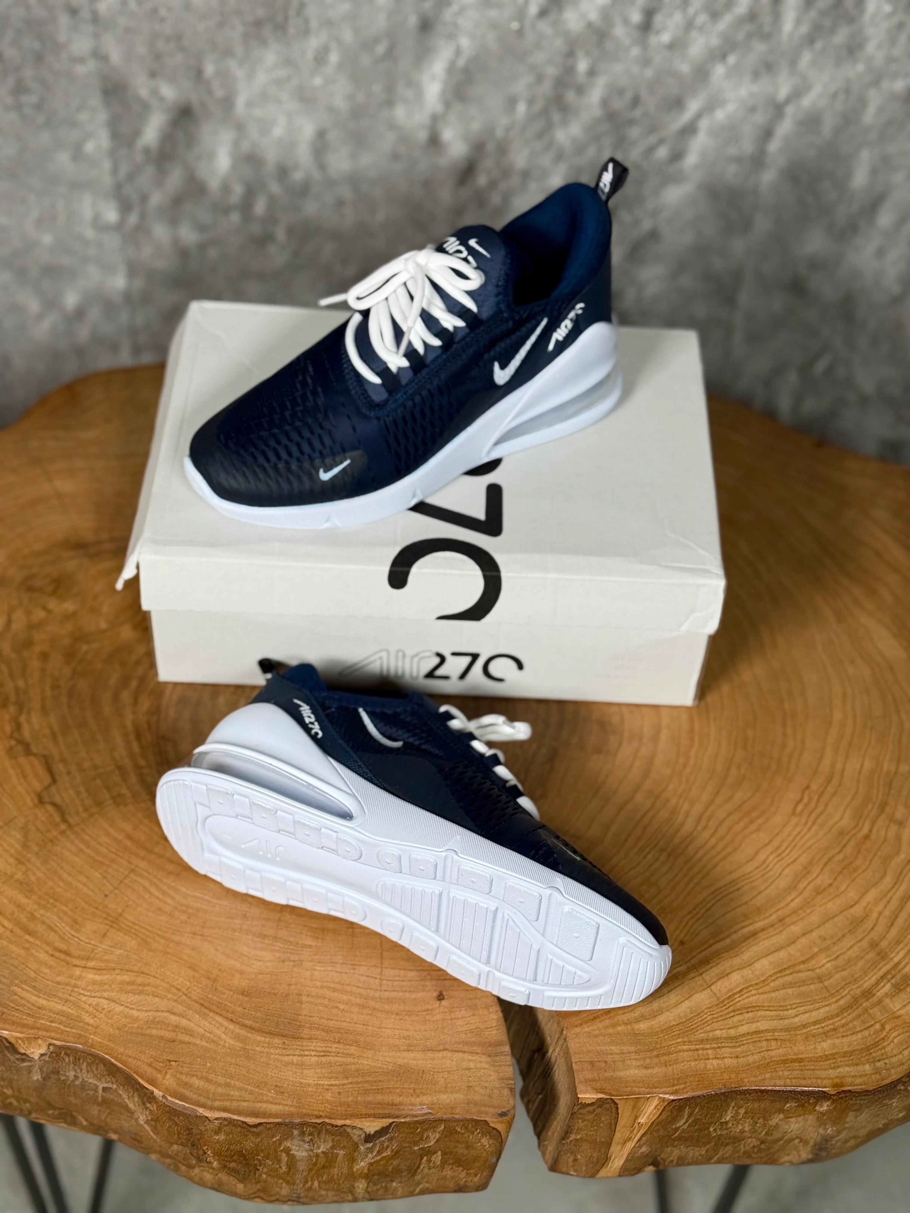 NIKE 270 MODEL