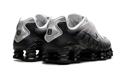 Shox TL WMNS"Off Noir" IB7705 001