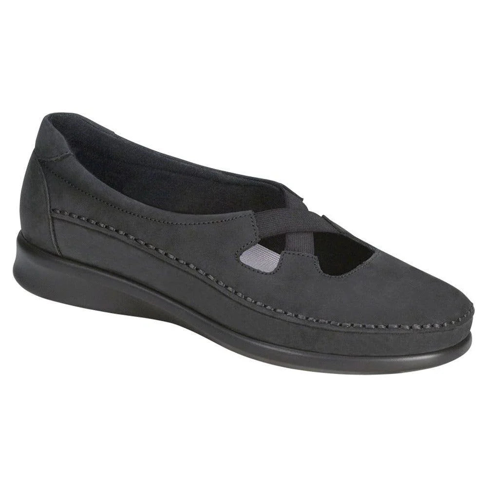 Women's Crissy Slip On Loafer in Nero Wide