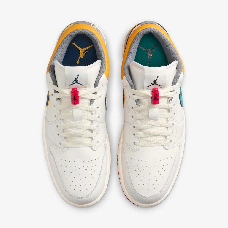 Jordan 1 Low Premium Lace Toggle