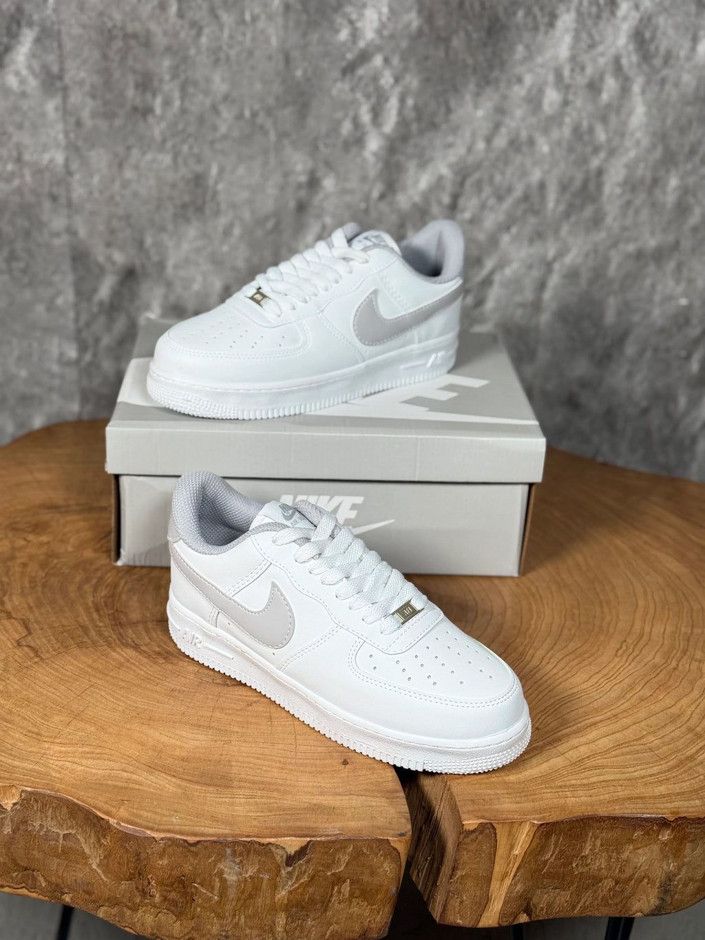 NIKE AF AIR FORCE MODEL