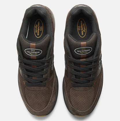New Balance Andrew Reynolds 933 Brown Black