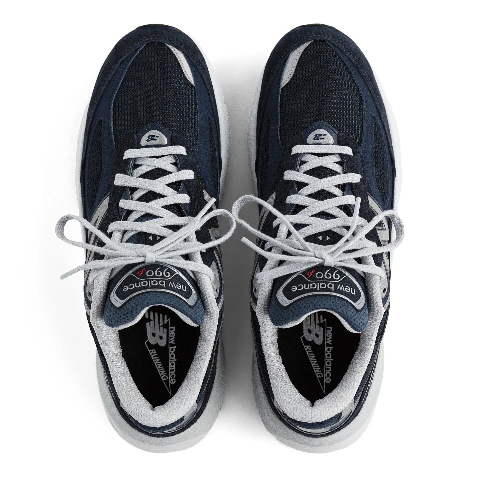 Men's Made in USA 990v6