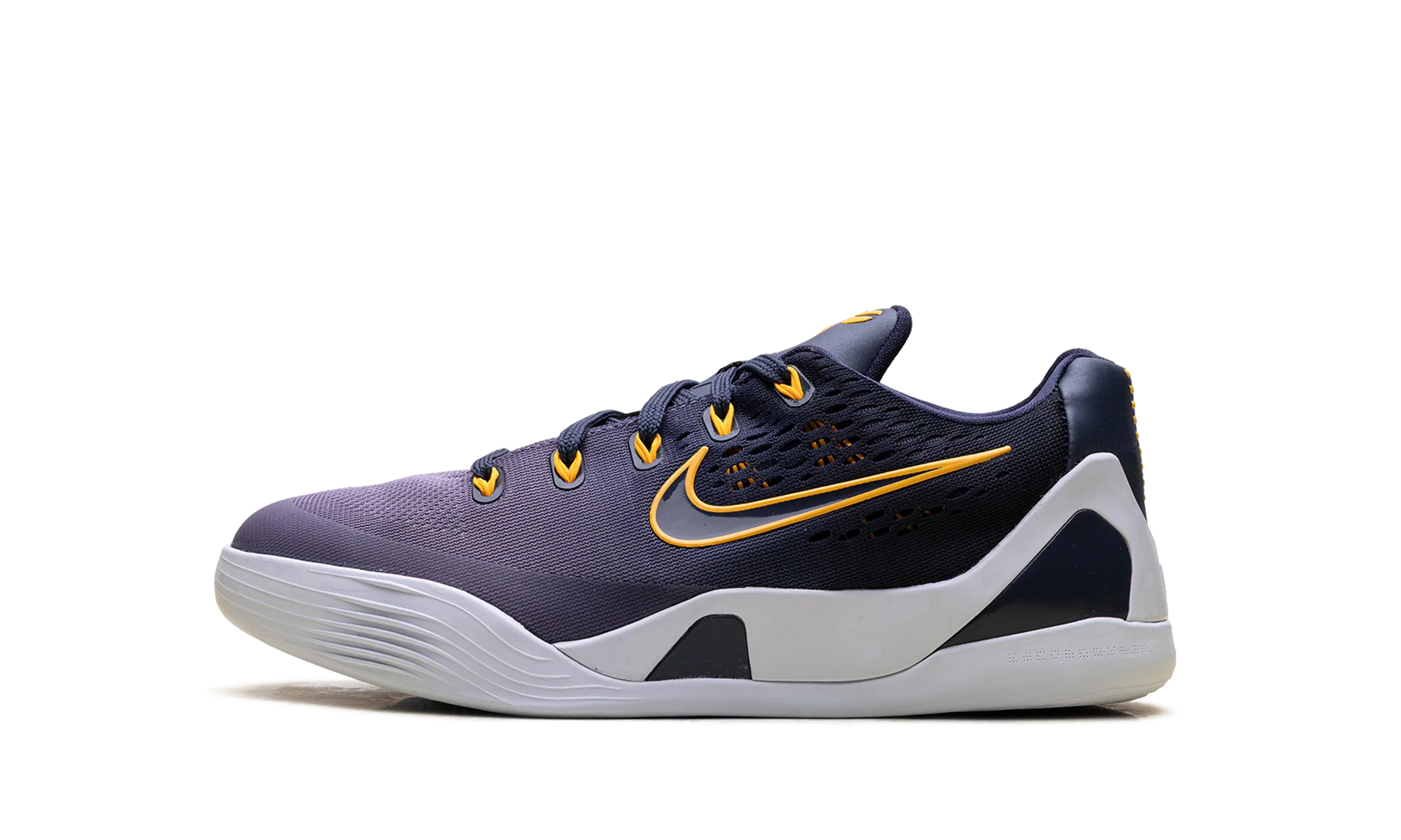 Kobe 9 EM Low GS "Fade" IM6641 400