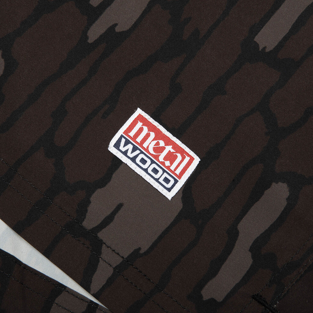 Water Trunk Real Bark Camo