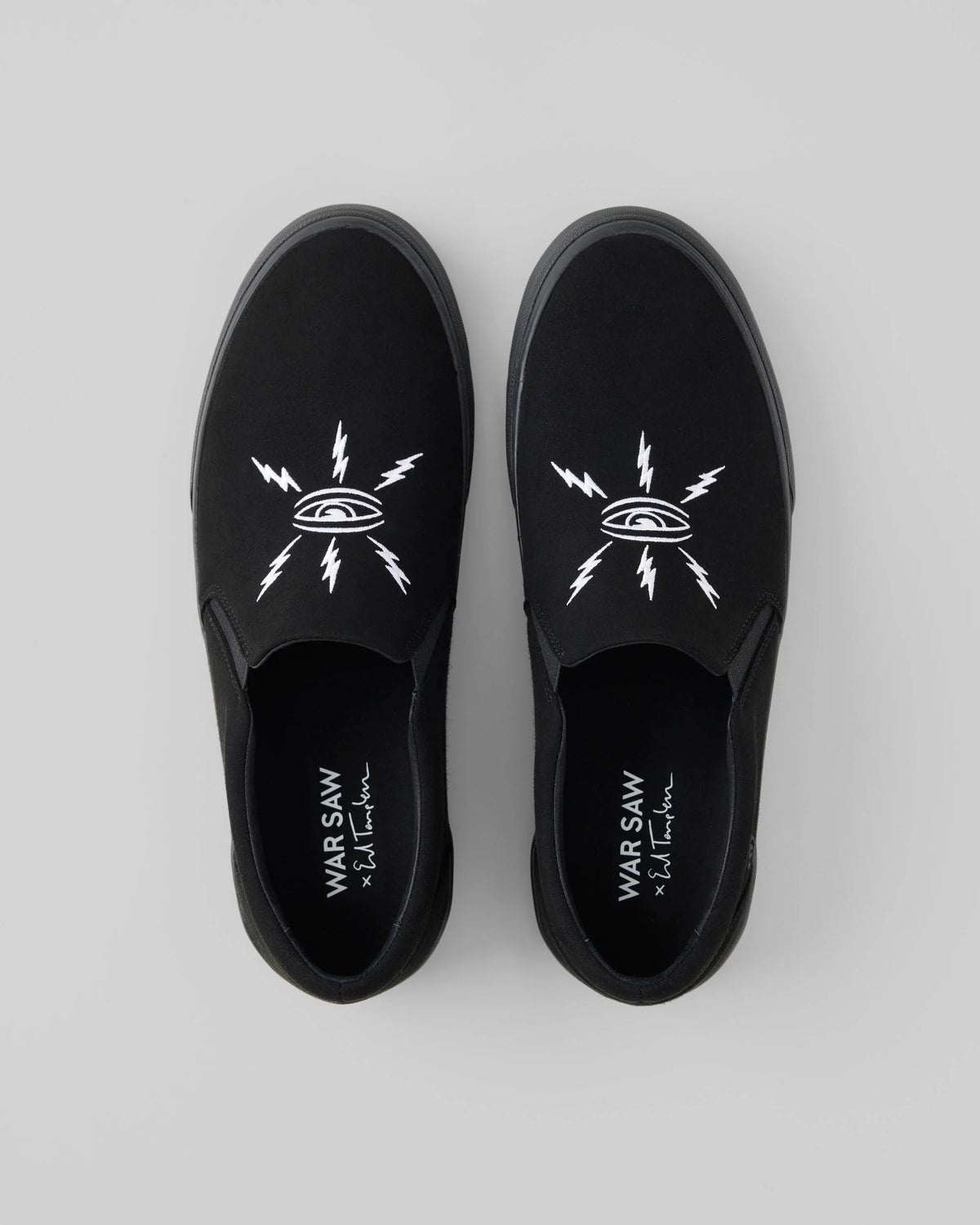 STRANGER SLIP ON BLACK BLACK TEMPLETON