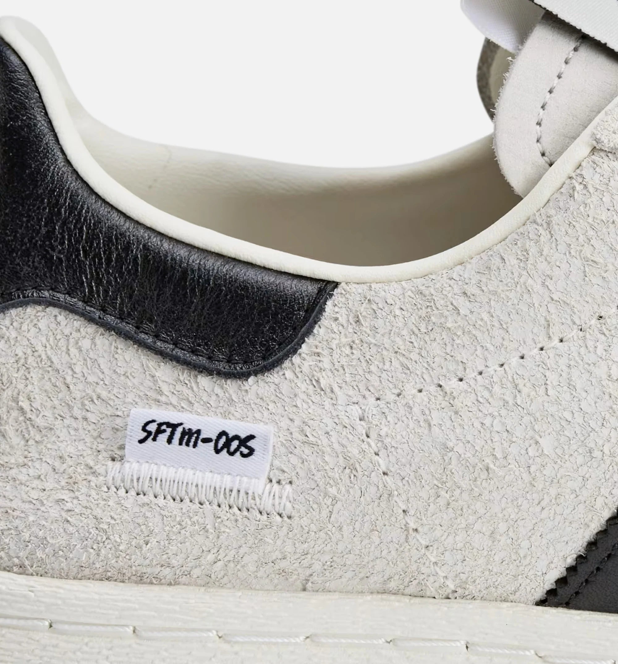 Superstar 82 SFTM Mens Lifestyle Shoe Cream White Core Black Off White