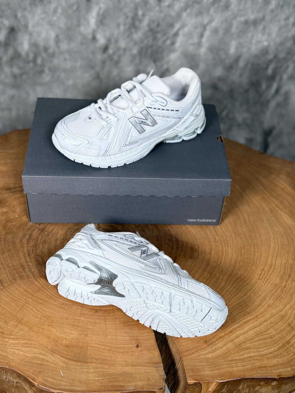 NEW BALANCE 1906 MODELİ