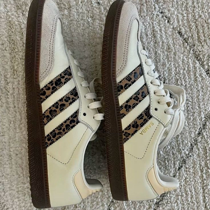 Samba White Leopard GS