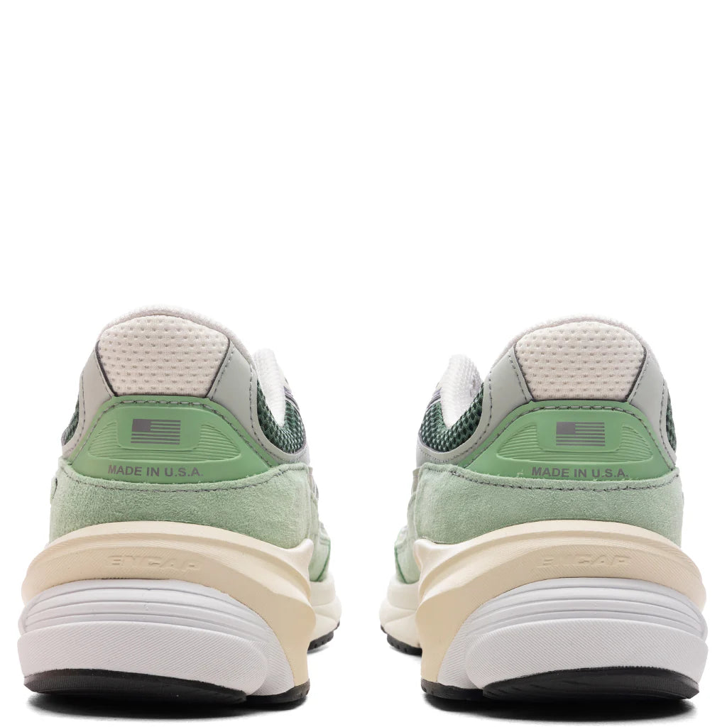 Made In USA 990v6 Avocado Natural Mint