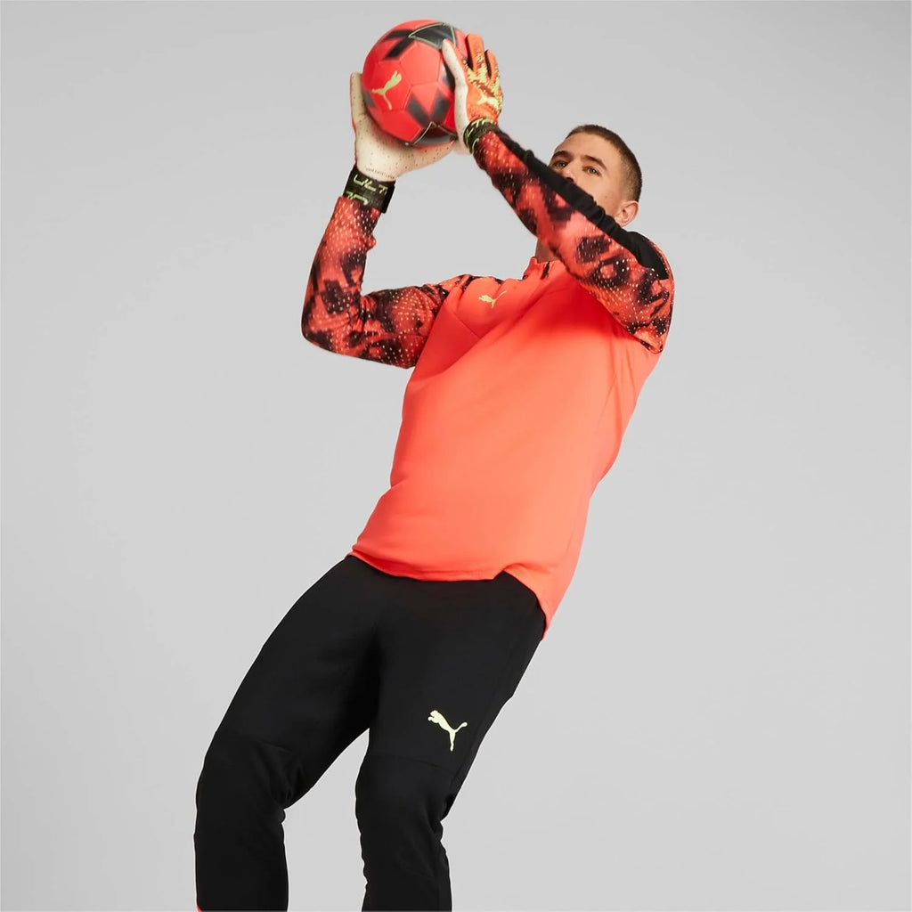 PUMA ULTRA Ultimate 1 NC Goalkeeper Gloves Orange