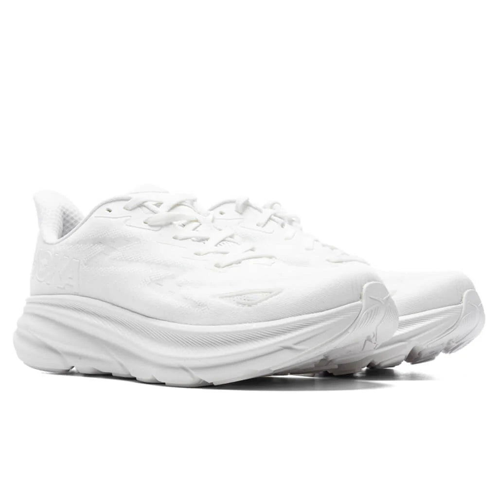 Clifton 9 White White
