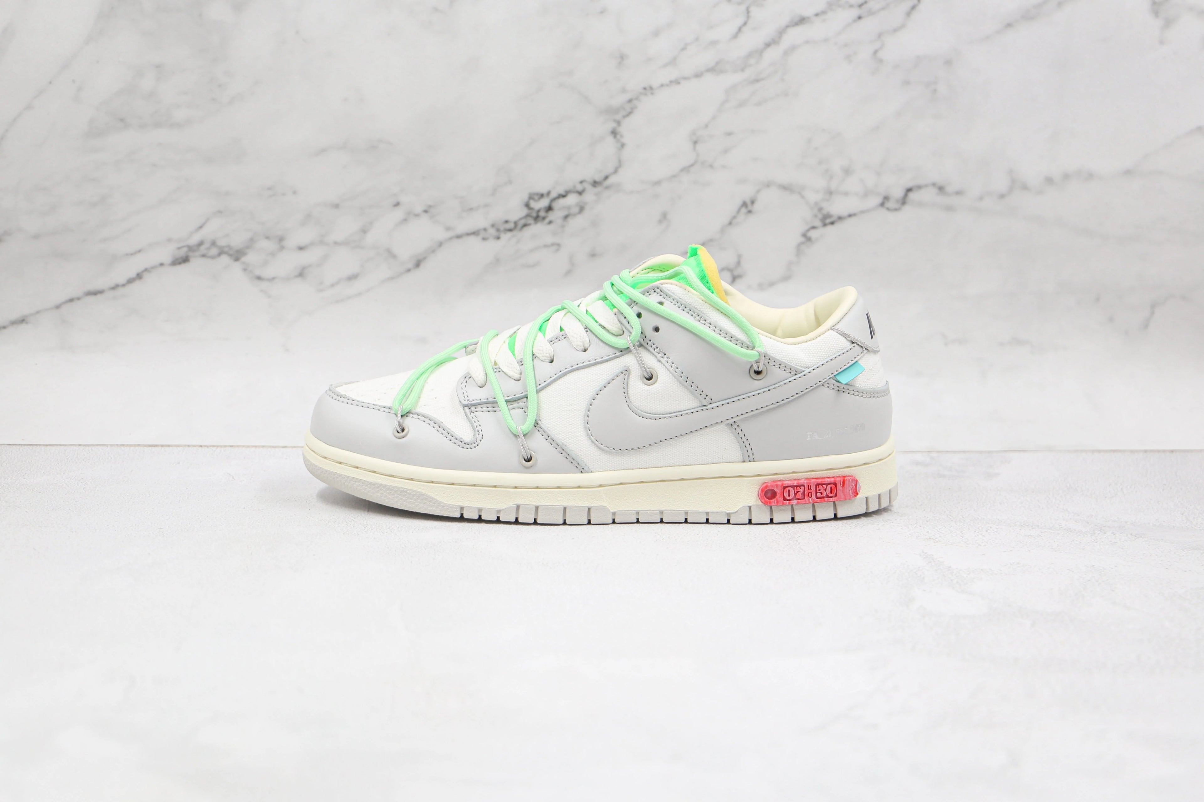 Nike Dunk Low Off White Lot 07
