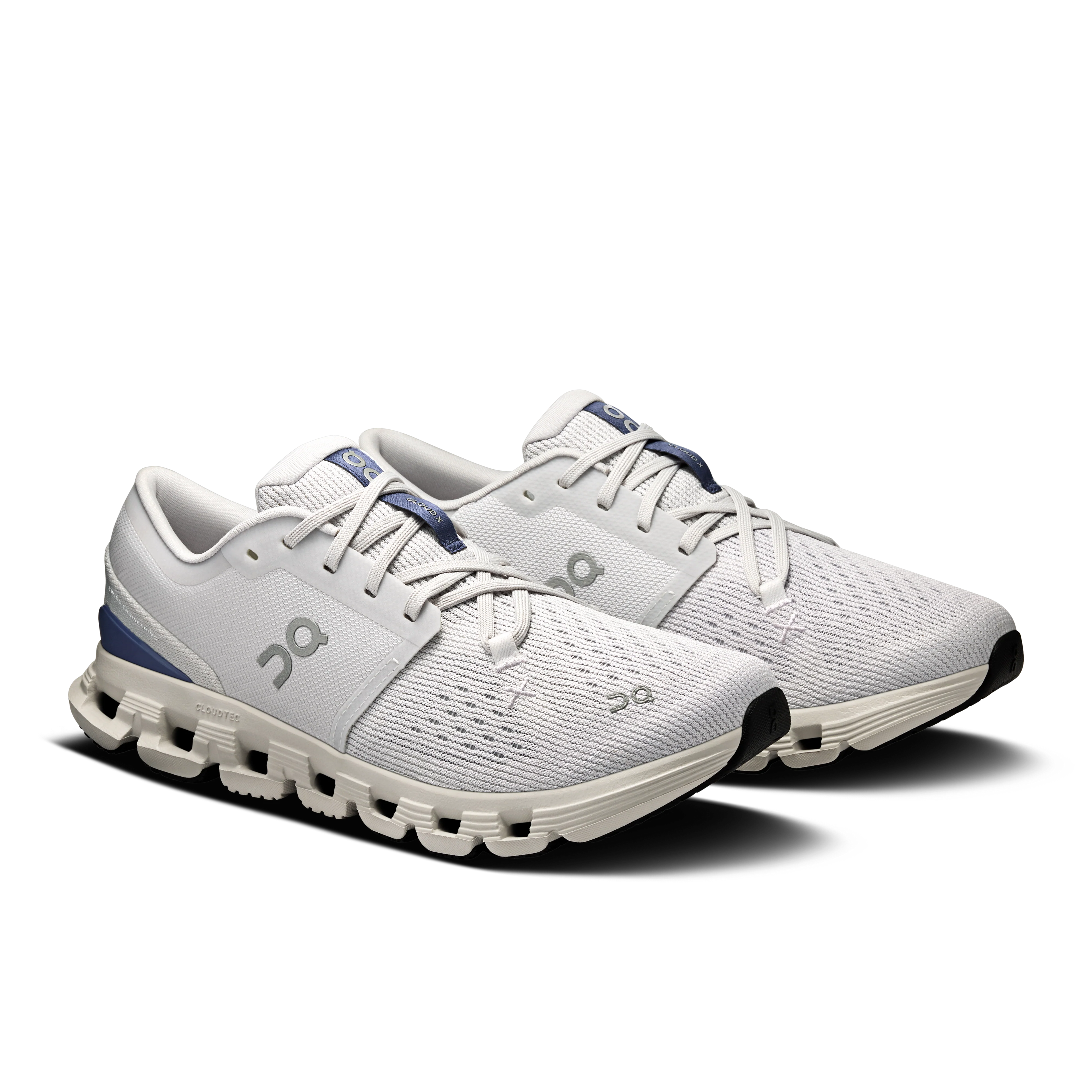 Women's Cloud X 4