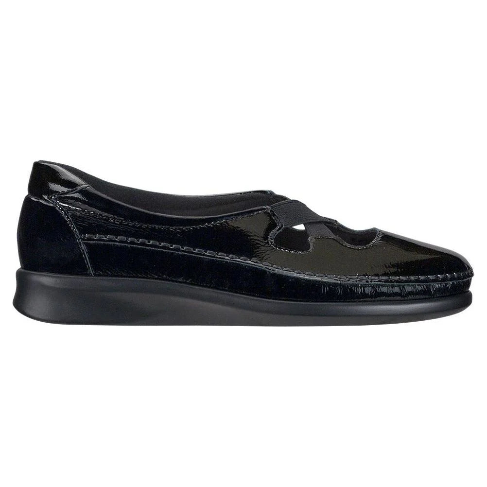 Women's Crissy Slip on Loafer in Black Patent Wide