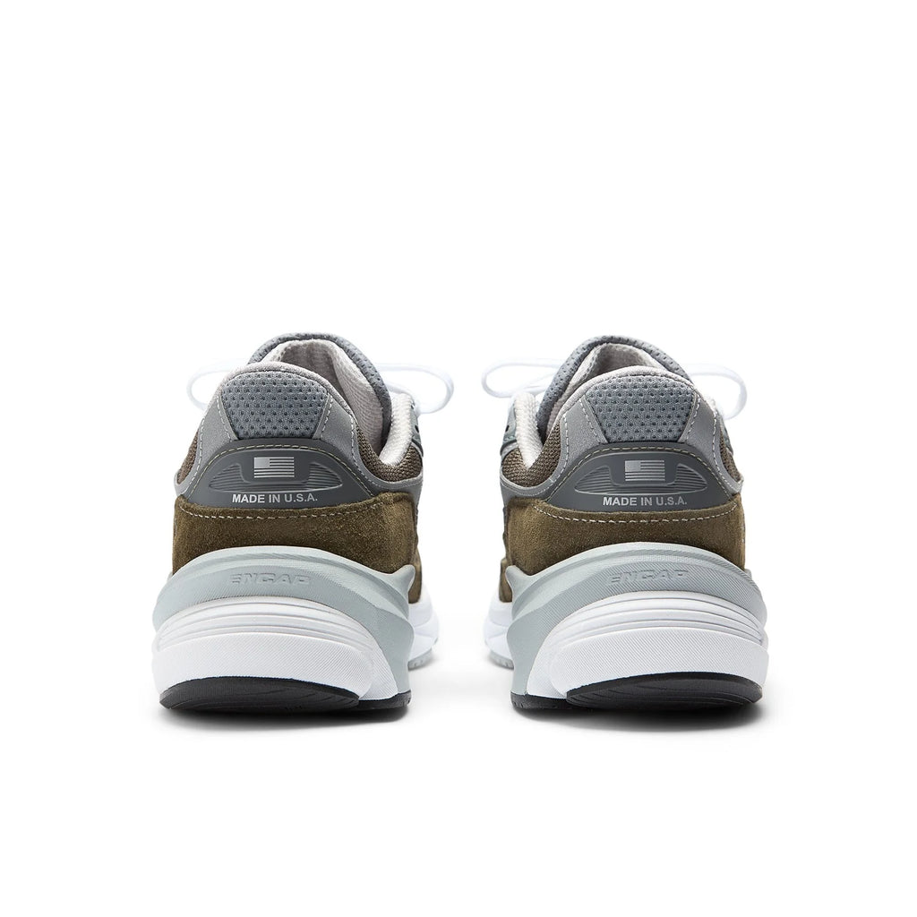 Unisex Made in USA 990v6