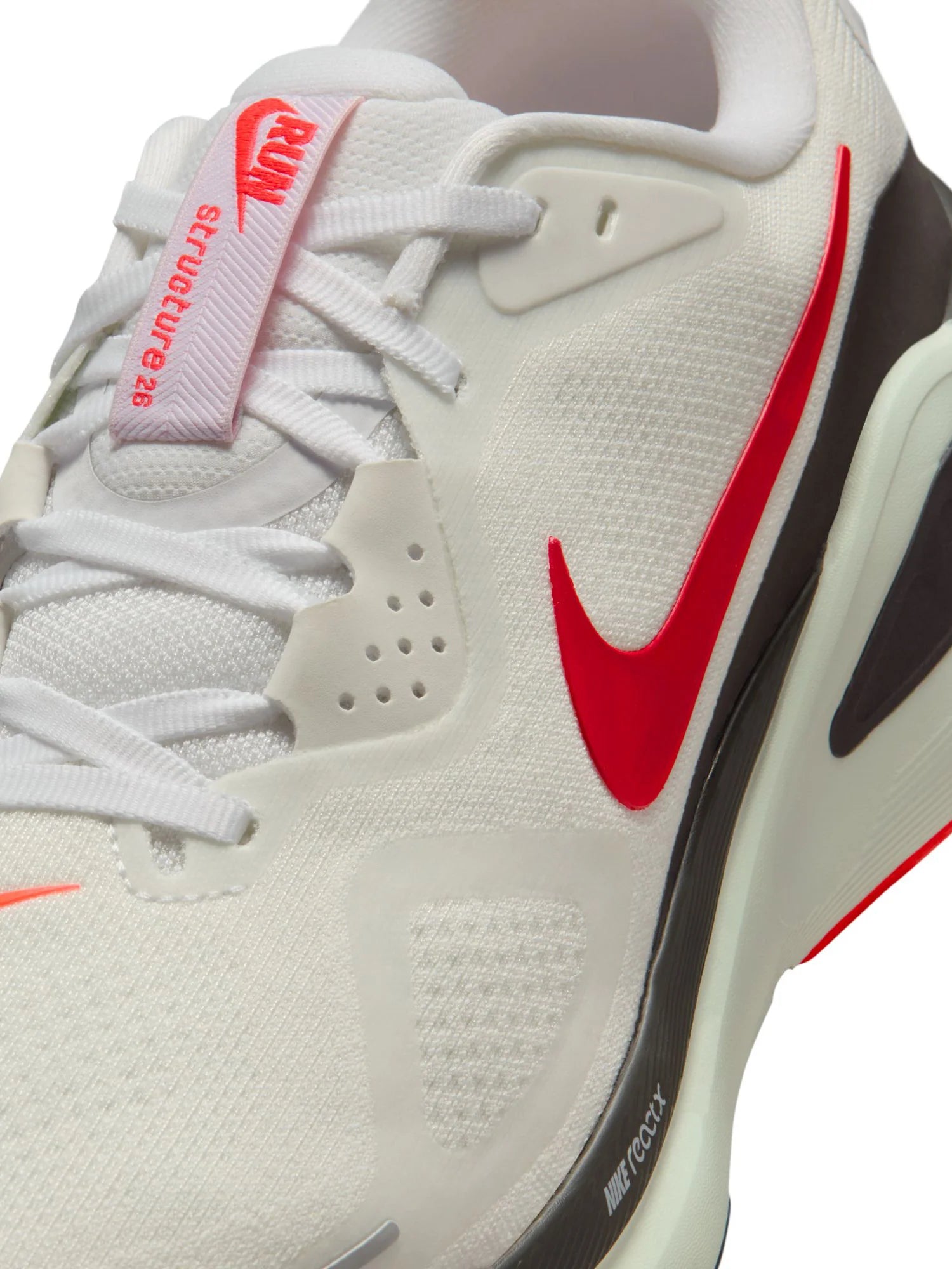 Nike Air Zoom Structure 26 Mens Shoes