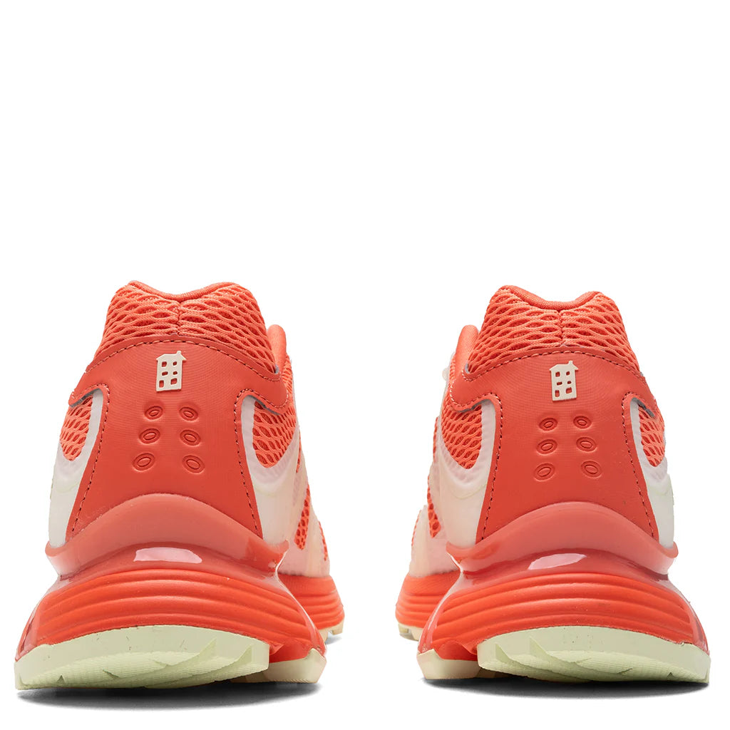 Salomon x Ama Lou XT Whisper Void Vanilla Ice Fusion Coral Emberglow