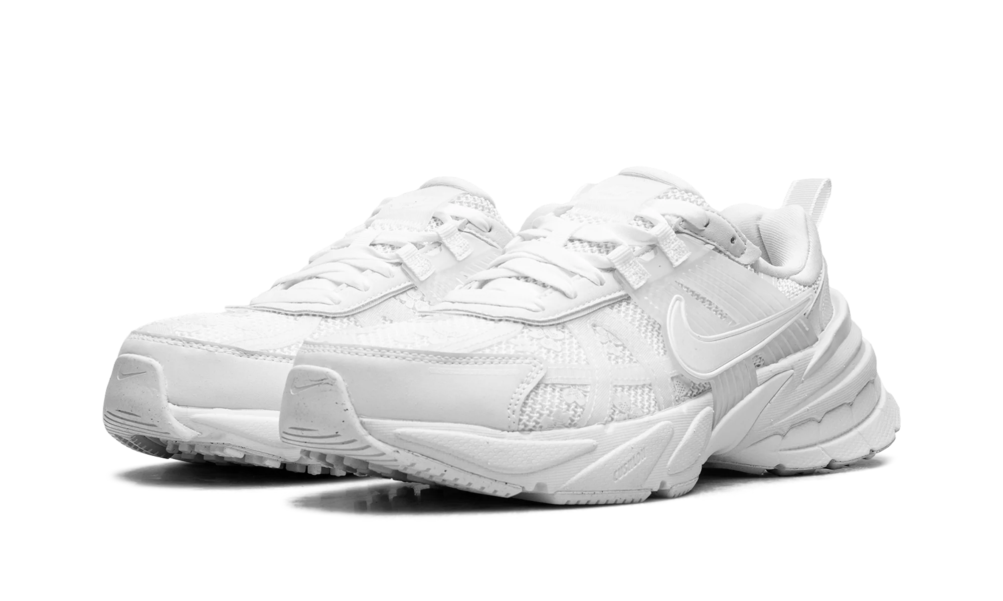V2K Run WMNS"White Summit White" HJ5269 100
