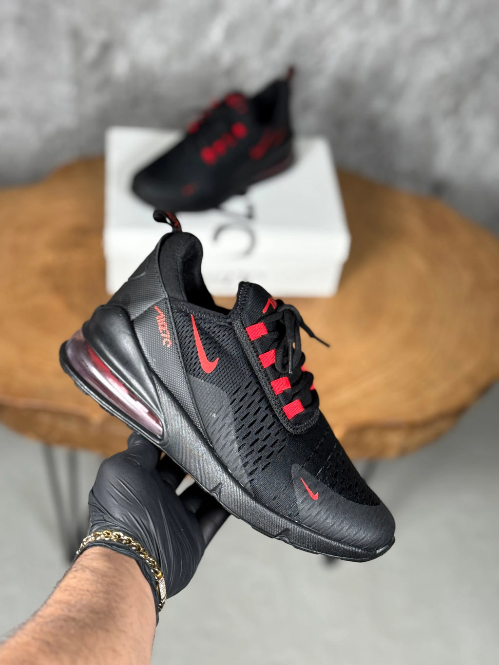 NIKE 270 MODELİ