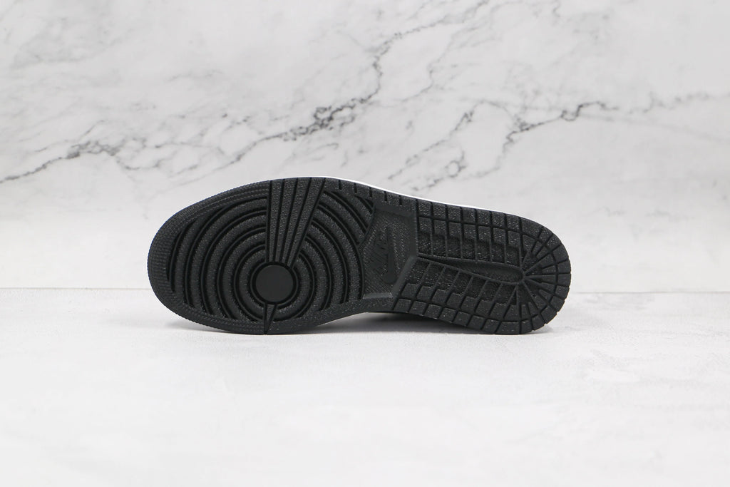 Jordan 1 Low Black Metallic Silver