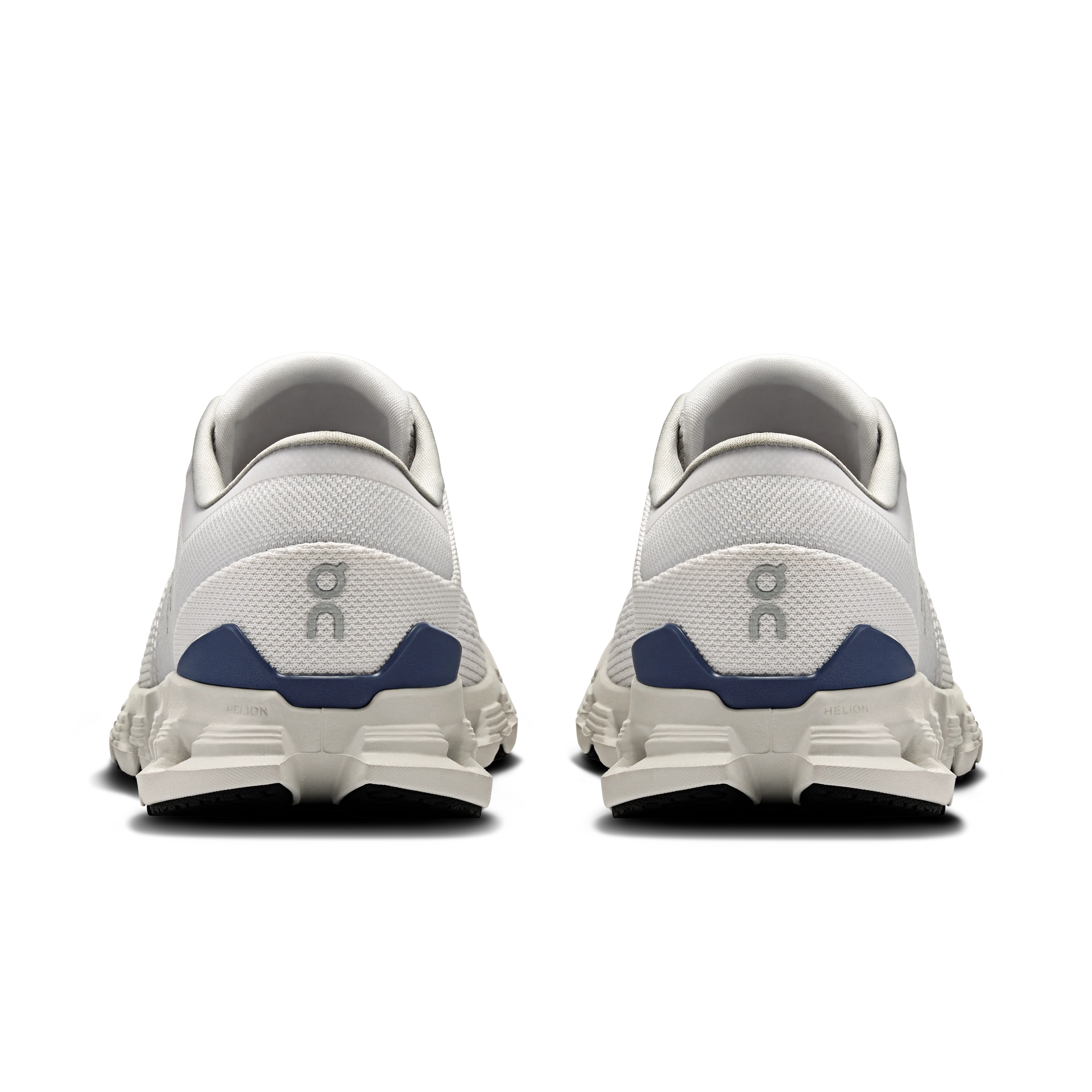 Women's Cloud X 4