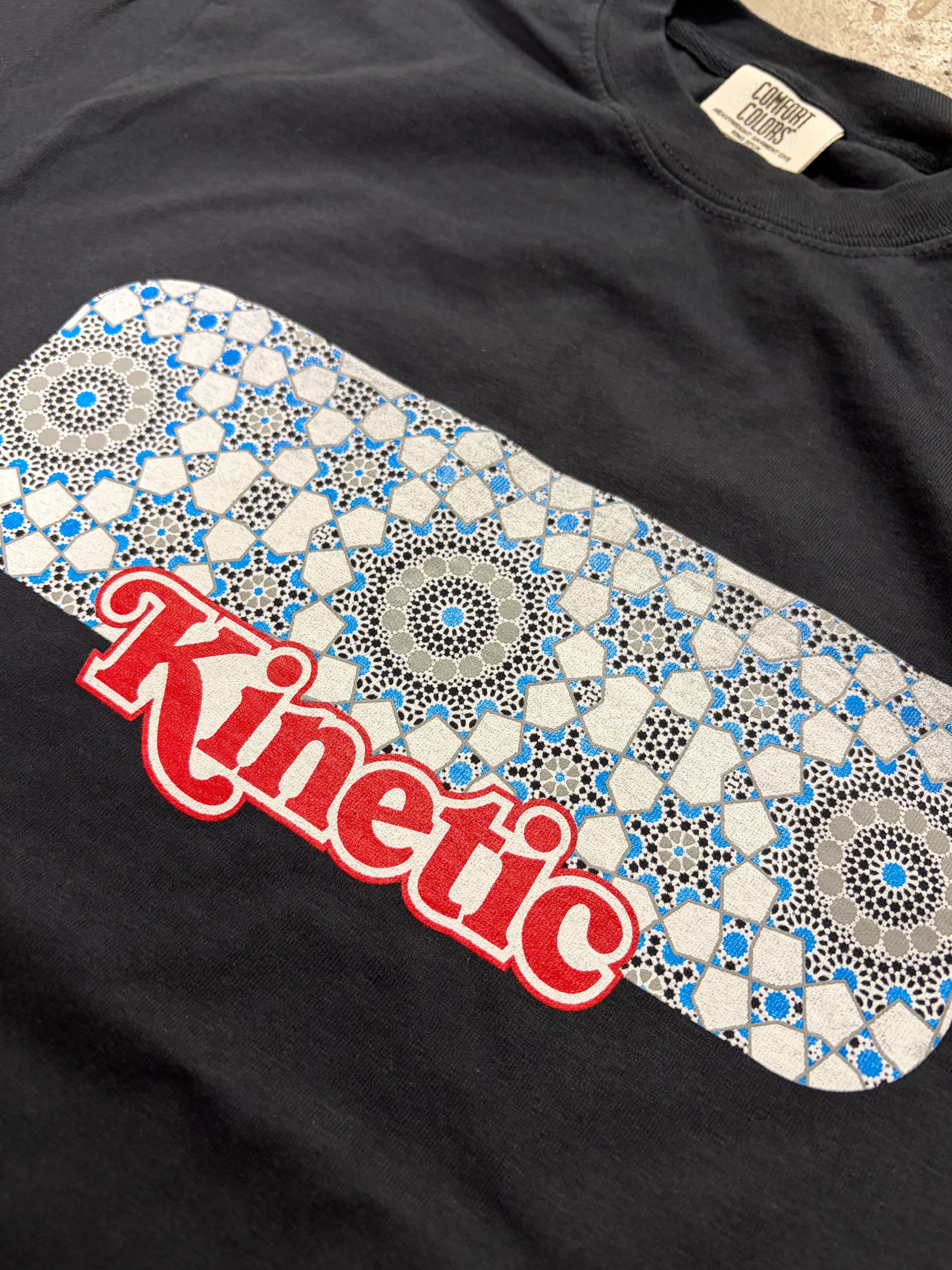 Kinetic Tile Tee Black