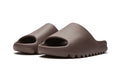 YEEZY SLIDE Soot 2021