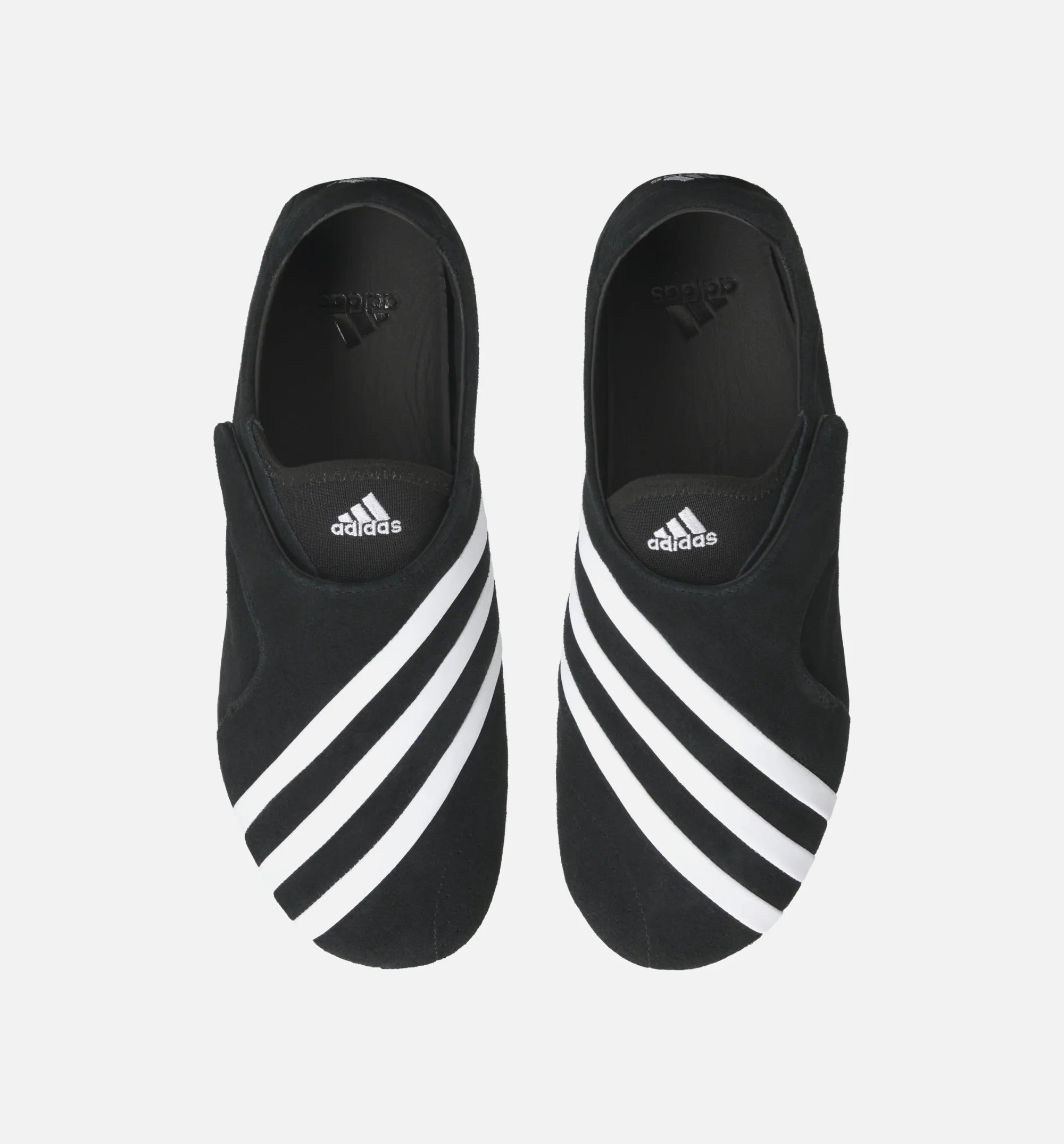 Pharrell Williams Yoga Vario Flat Earther Mens Lifestyle Shoe Core Black Cloud White Core Black