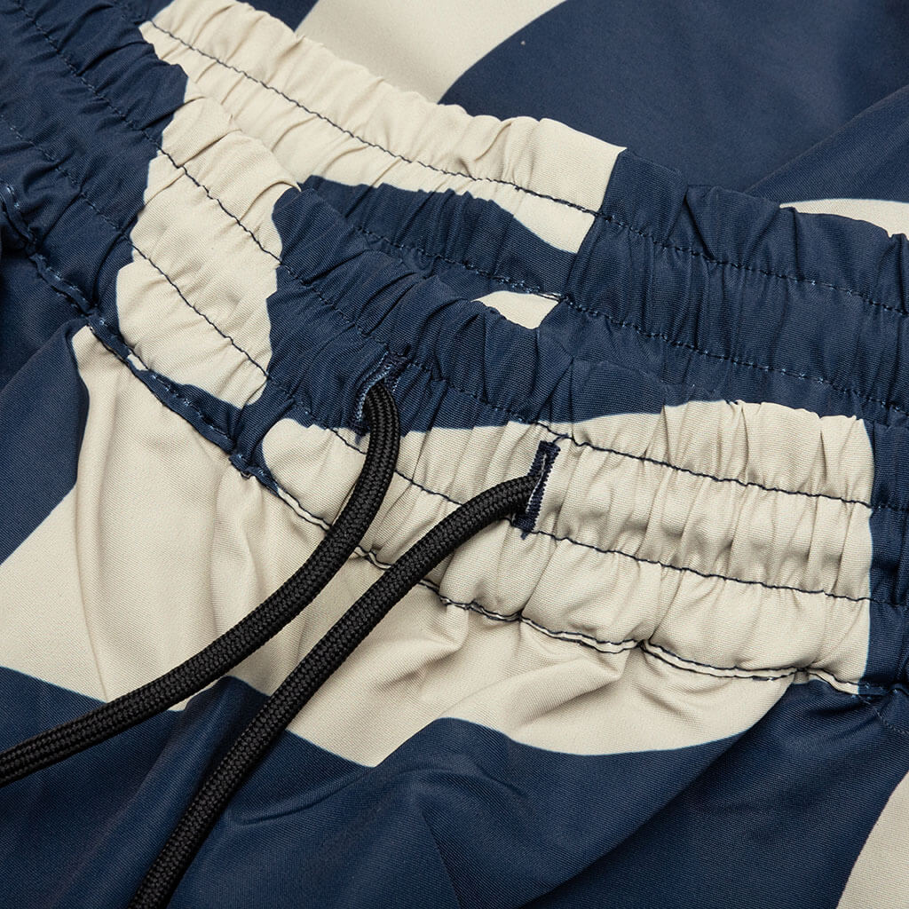 Zoom Winds Track Pants Navy Blue