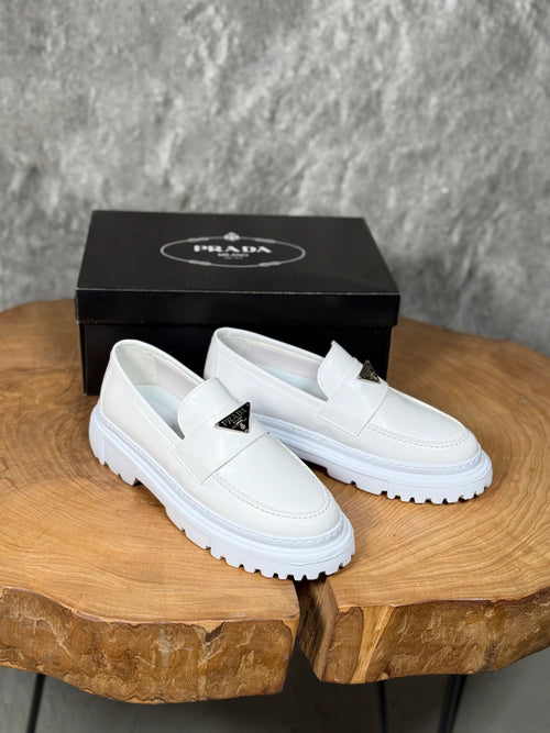 PRADA İTHAL CASUAL MODEL
